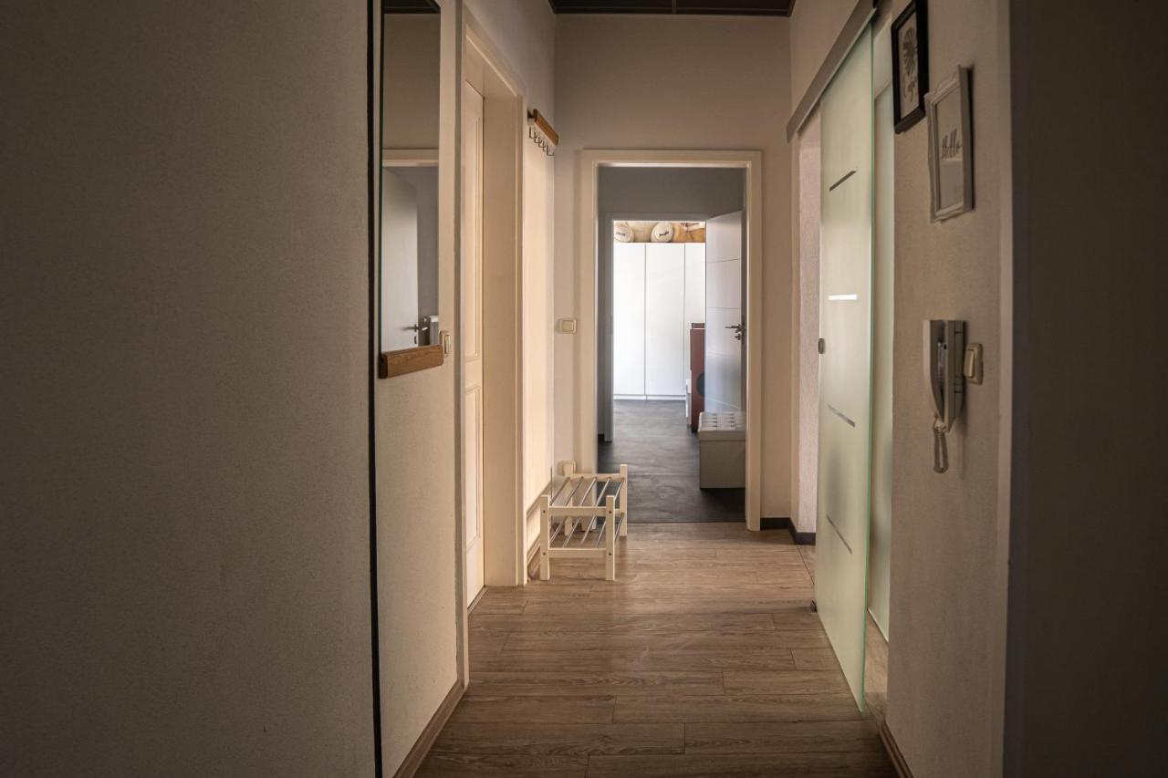 Exklusive Ferienwohnung Im Zentrum Von פלאואן מראה חיצוני תמונה