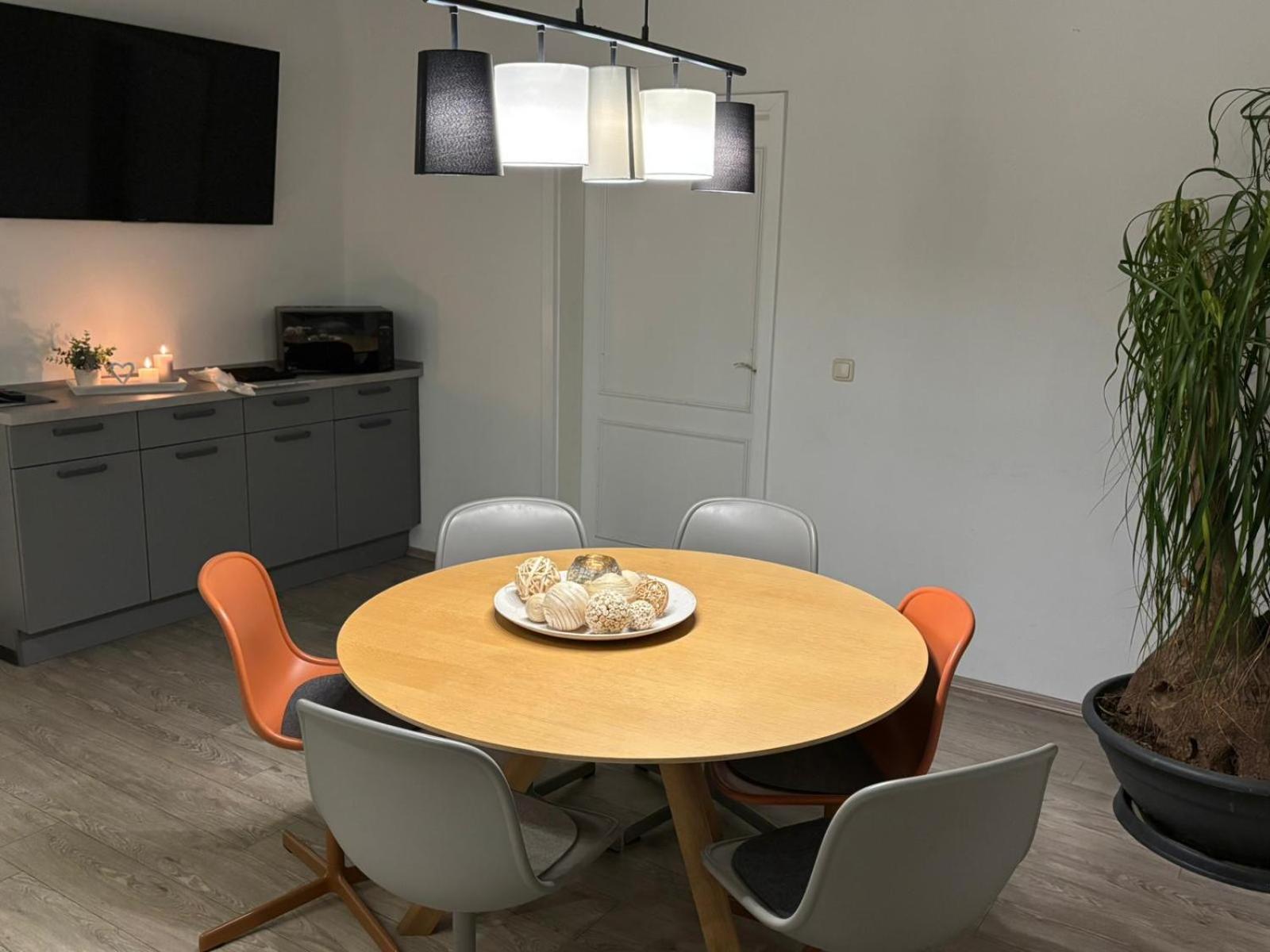 Exklusive Ferienwohnung Im Zentrum Von פלאואן מראה חיצוני תמונה