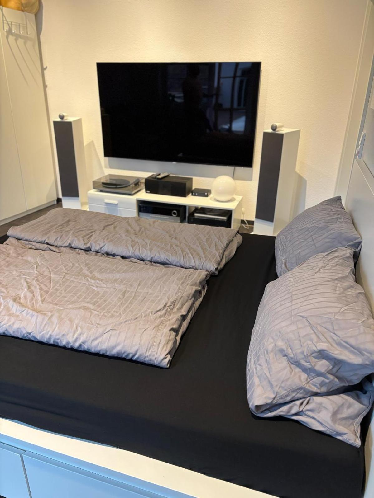 Exklusive Ferienwohnung Im Zentrum Von פלאואן מראה חיצוני תמונה